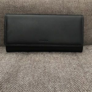NWT Coach Black Calf Leather Wallet